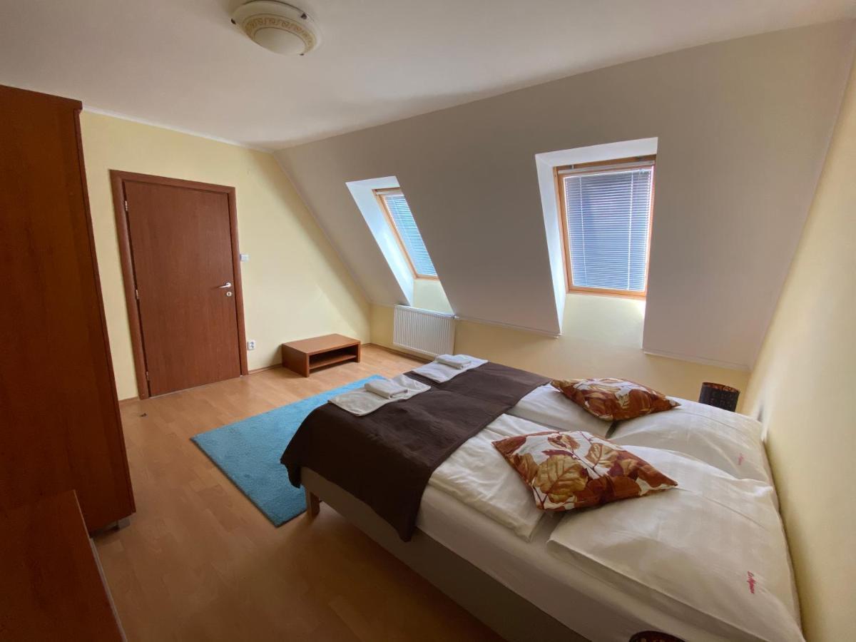 Penzion Le Monde Hotel Bardejov Exterior photo