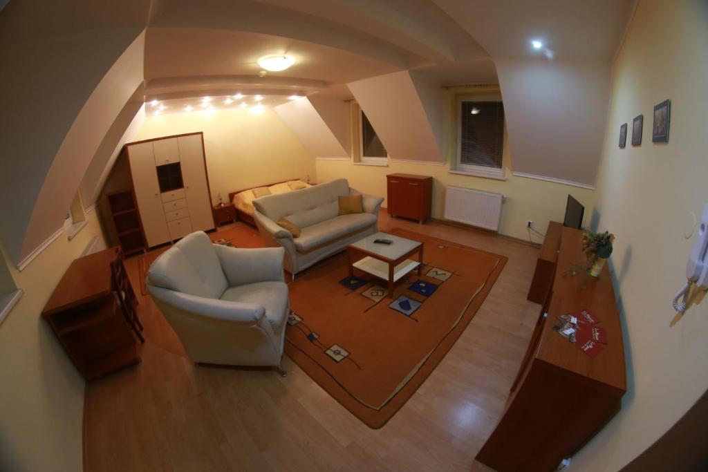Penzion Le Monde Hotel Bardejov Exterior photo